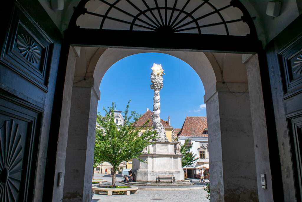 Main Square Arcade, Sopron