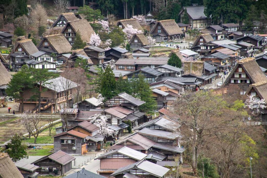 Shirakawa-go day trip