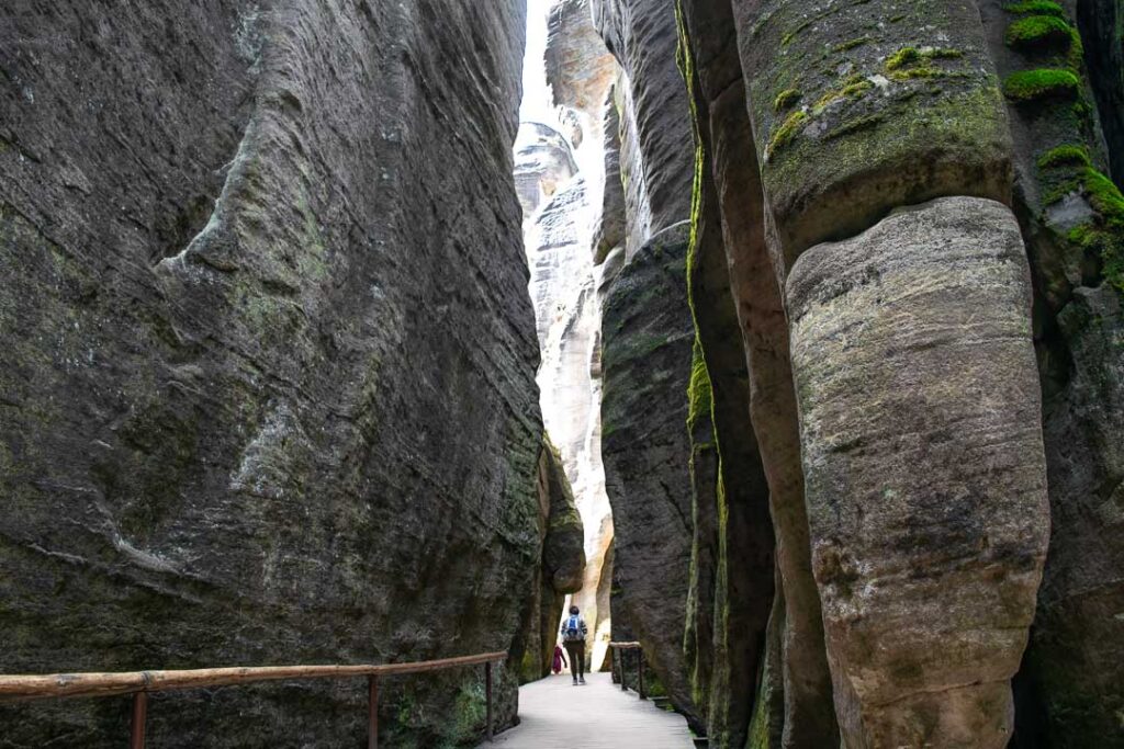 Canyon, Hiking Adrspach Teplice Rocks, Czechia