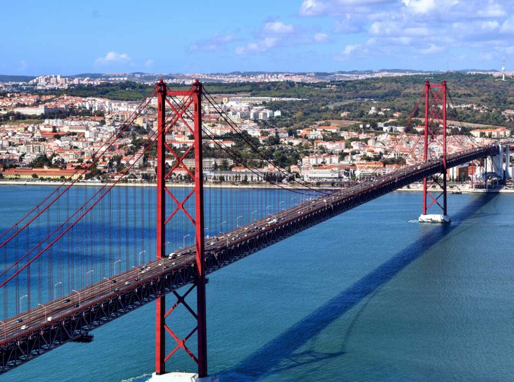 25 de Abril Bridge, Lisbon